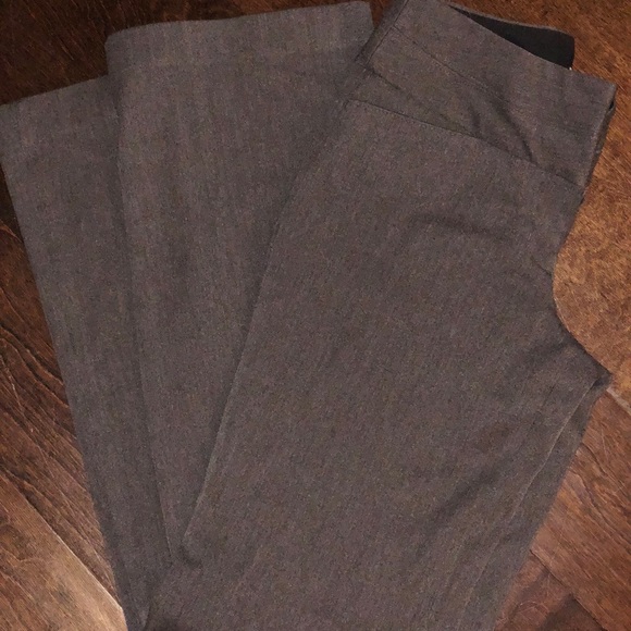 Express pants - Picture 1 of 3